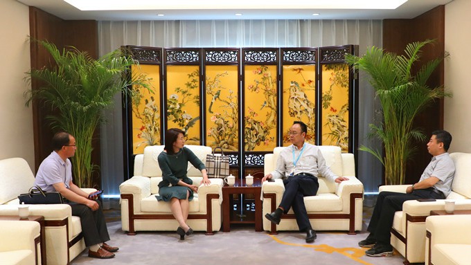 定西市委常委、宣傳部長陳月芳一行 到集團(tuán)公司推介洽談合作項(xiàng)目